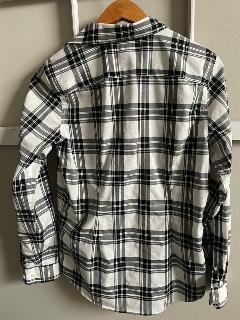 Chaps Black and White Plaid Button-Up Shirt - Picture 7 of 10